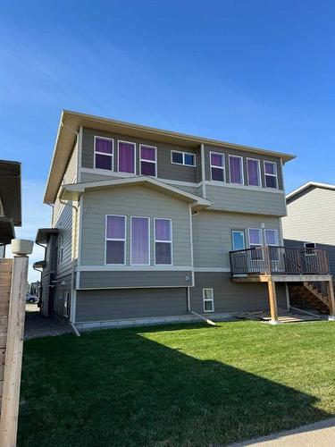 441 Devonia Way West, Lethbridge, AB - Outdoor