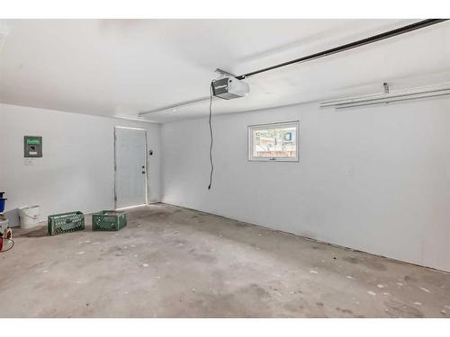 1911 20 Street North, Lethbridge, AB - Indoor Photo Showing Garage