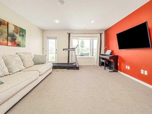 1628 Coalbanks Boulevard West, Lethbridge, AB - Indoor Photo Showing Living Room