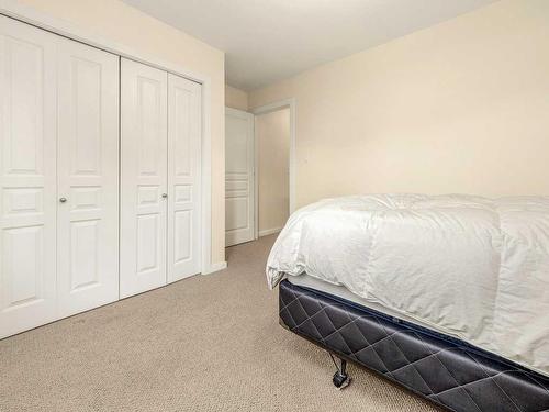 1628 Coalbanks Boulevard West, Lethbridge, AB - Indoor Photo Showing Bedroom