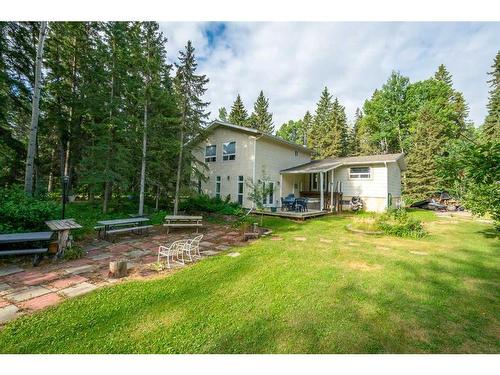 102-4042 Highway 587, Rural Red Deer County, AB - Outdoor With Backyard