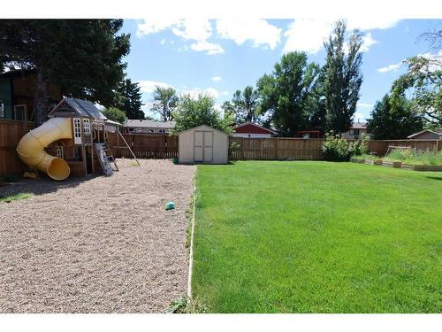 4608 53 Avenue, Taber, AB - Outdoor With Backyard