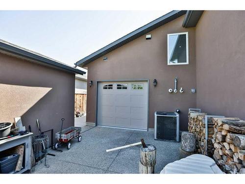 136 Fairway Drive, Coaldale, AB - Outdoor With Exterior