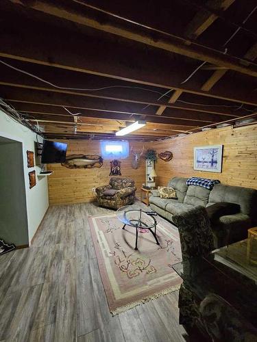 125 5 Avenue Ne, Milk River, AB - Indoor Photo Showing Basement