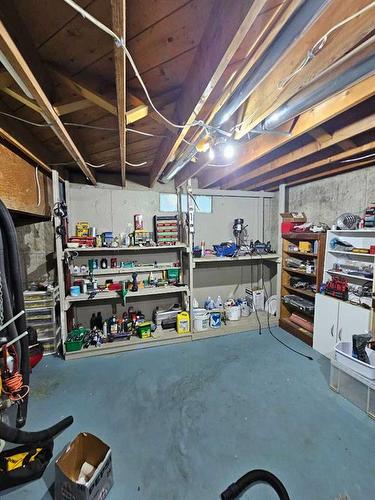 125 5 Avenue Ne, Milk River, AB - Indoor Photo Showing Basement