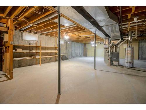 1733 Lakeshore Road South, Lethbridge, AB - Indoor Photo Showing Basement