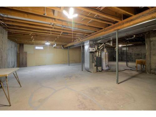 1733 Lakeshore Road South, Lethbridge, AB - Indoor Photo Showing Basement