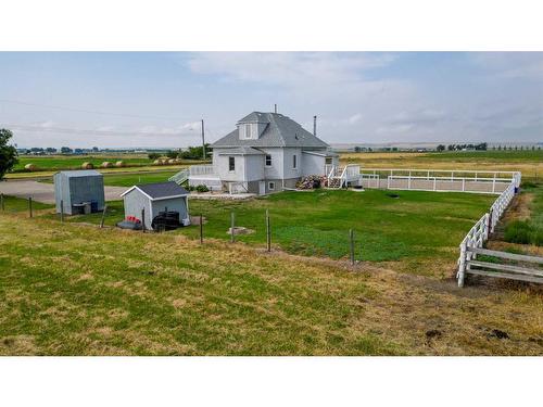 475 Harker Avenue West, Magrath, AB - Outdoor