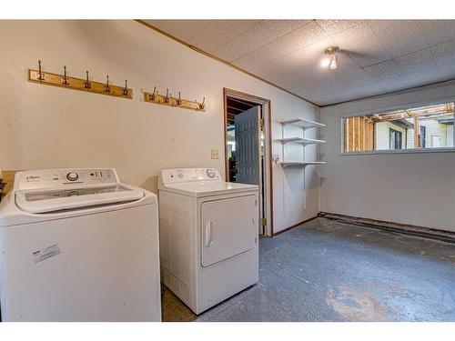 12730 19 Avenue, Blairmore, AB - Indoor Photo Showing Other Room