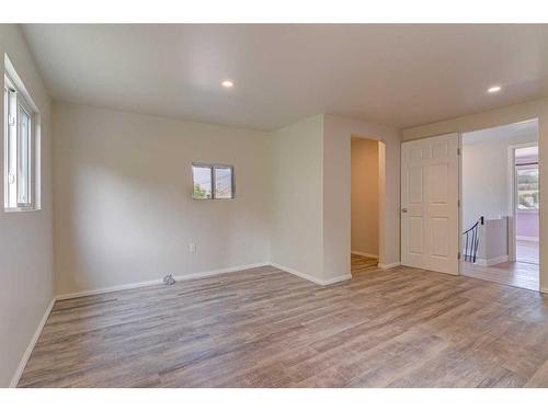 12730 19 Avenue, Blairmore, AB - Indoor Photo Showing Bathroom