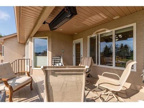 82 St James Crescent North, Lethbridge, AB - Outdoor With Deck Patio Veranda With Exterior