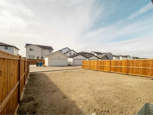 4346 28 Avenue South, Lethbridge, AB - Outdoor