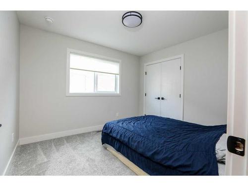 995 Miners Boulevard West, Lethbridge, AB - Indoor Photo Showing Bedroom