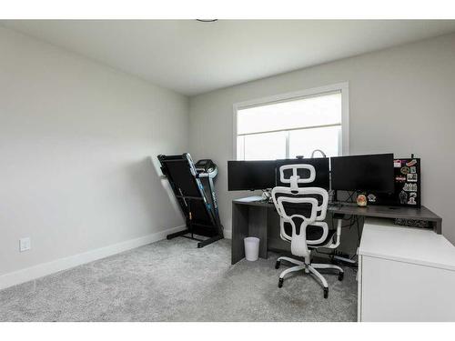 995 Miners Boulevard West, Lethbridge, AB - Indoor Photo Showing Office