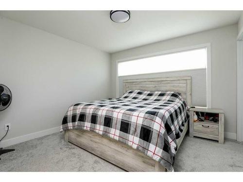 995 Miners Boulevard West, Lethbridge, AB - Indoor Photo Showing Bedroom