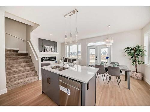 812 Devonia Circle West, Lethbridge, AB - Indoor Photo Showing Kitchen With Double Sink