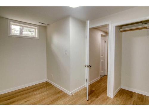 1805 17A Street South, Lethbridge, AB - Indoor Photo Showing Other Room