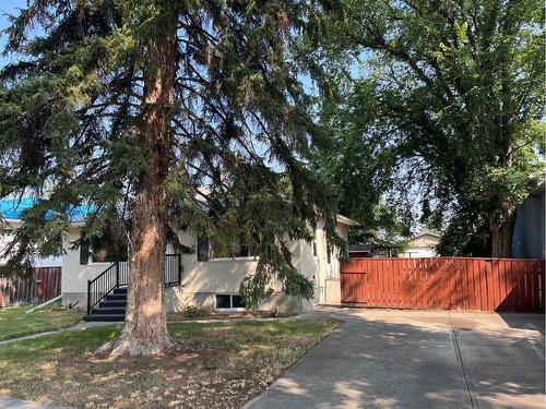 1919 7 Avenue North, Lethbridge, AB - Outdoor