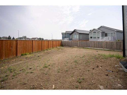 53 Goldenrod Place West, Lethbridge, AB - Outdoor