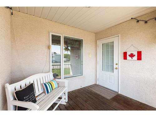 512 5 Street West, Cardston, AB - Outdoor With Deck Patio Veranda With Exterior