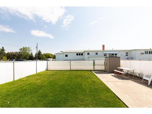 512 5 Street West, Cardston, AB - Outdoor