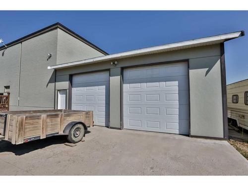 123075 843 Highway, Picture Butte, AB - Outdoor With Exterior