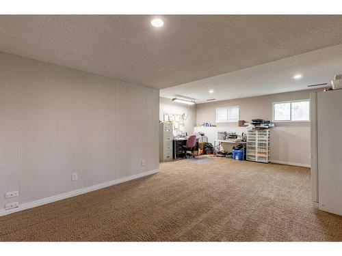 26 Primrose Place North, Lethbridge, AB - Indoor