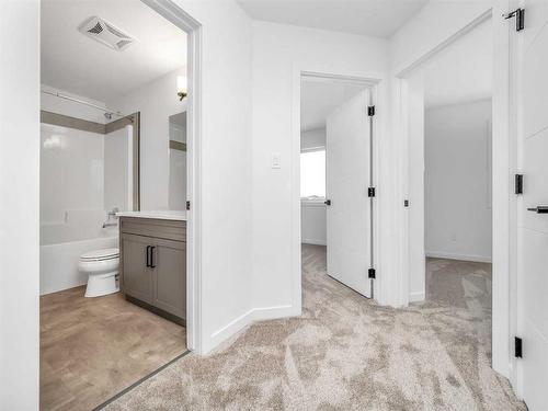 2504 45 Street South, Lethbridge, AB - Indoor Photo Showing Bathroom