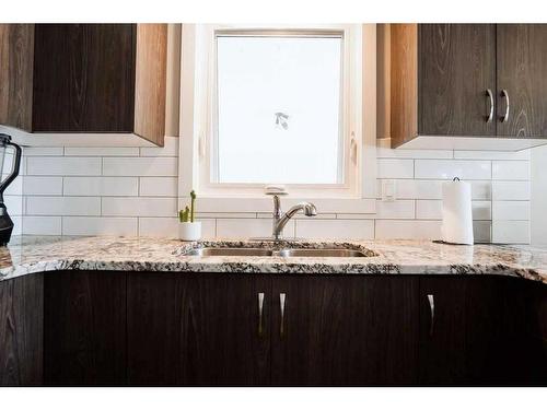 2830 15 Avenue South, Lethbridge, AB - Indoor Photo Showing Kitchen With Double Sink With Upgraded Kitchen