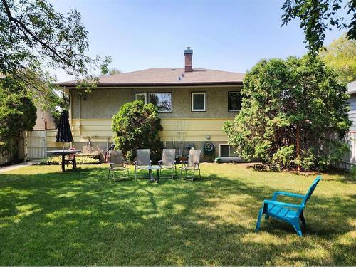 609 10 Street North, Lethbridge, AB - Outdoor