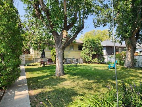 609 10 Street North, Lethbridge, AB - Outdoor