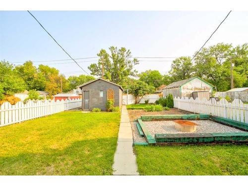 1501 5A Avenue North, Lethbridge, AB - Outdoor With Backyard