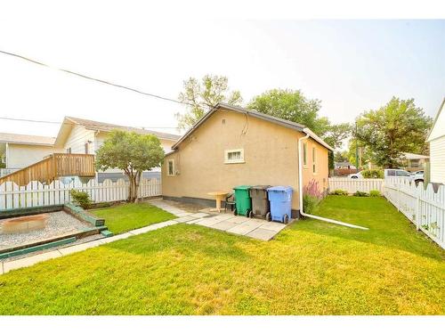 1501 5A Avenue North, Lethbridge, AB - Outdoor With Exterior