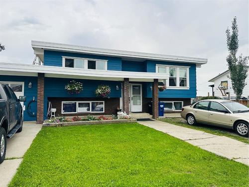 630 10 Street, Fort Macleod, AB - Outdoor With Facade