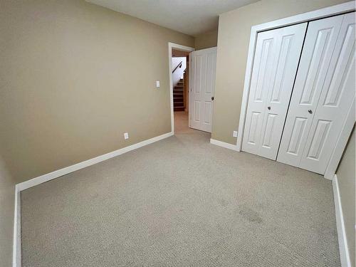 188 Riverstone Boulevard West, Lethbridge, AB - Indoor Photo Showing Other Room