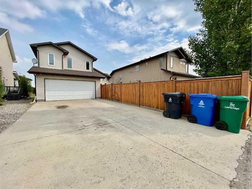 188 Riverstone Boulevard West, Lethbridge, AB - Outdoor