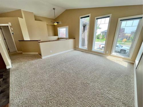 188 Riverstone Boulevard West, Lethbridge, AB - Indoor Photo Showing Other Room