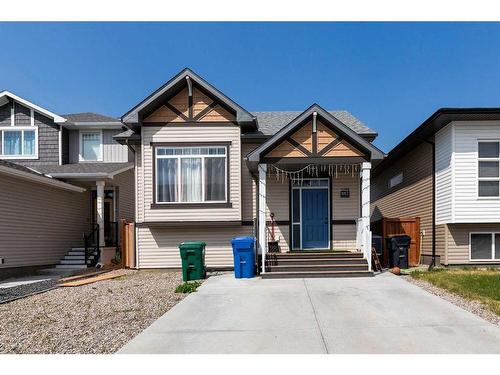 882 Greywolf Run North, Lethbridge, AB - Outdoor With Facade