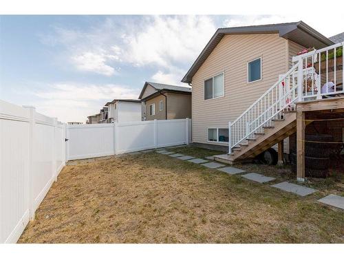 882 Greywolf Run North, Lethbridge, AB - Outdoor