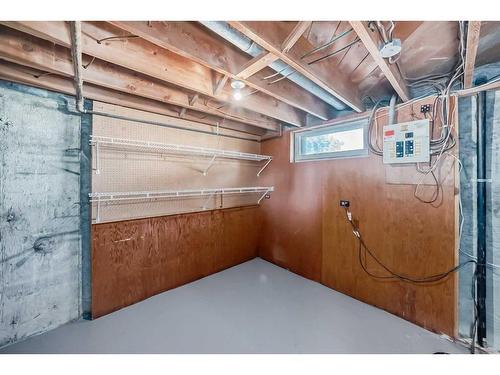 1513 9 Avenue North, Lethbridge, AB - Indoor Photo Showing Basement