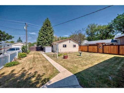 1513 9 Avenue North, Lethbridge, AB - Outdoor