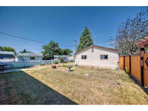 1513 9 Avenue North, Lethbridge, AB - Outdoor