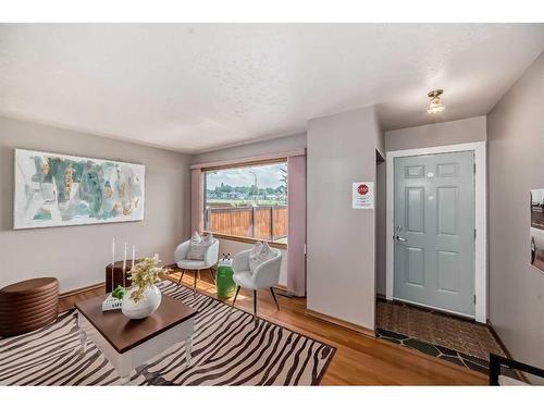 1513 9 Avenue North, Lethbridge, AB - Indoor