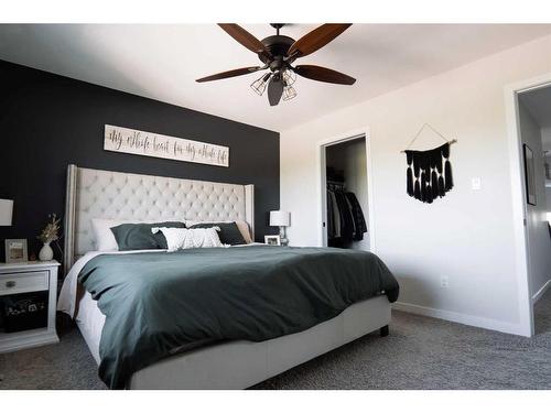 639 Keystone Chase West, Lethbridge, AB - Indoor Photo Showing Bedroom