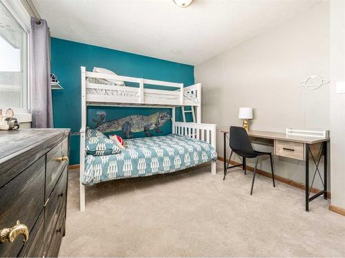 1803 22 Street South, Lethbridge, AB - Indoor Photo Showing Bedroom