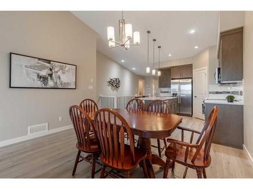 4-53 Aquitania Circle West, Lethbridge, AB - Indoor Photo Showing Dining Room