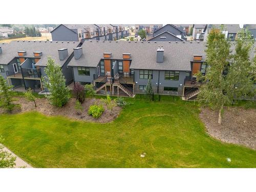 4-53 Aquitania Circle West, Lethbridge, AB - Outdoor