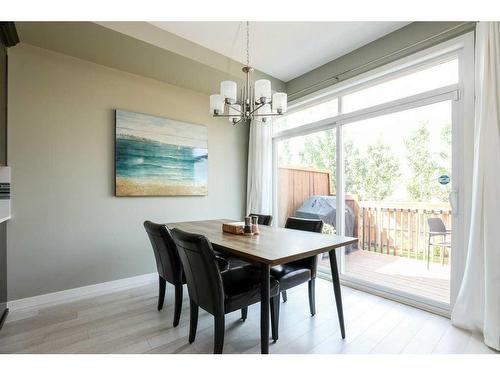 466 Mt Sundance Landing West, Lethbridge, AB - Indoor Photo Showing Dining Room