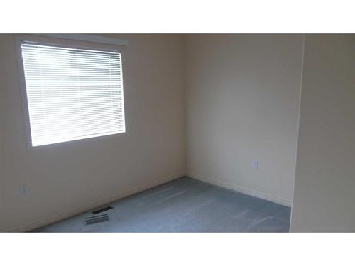 1804 7A Avenue West, Fort Macleod, AB - Indoor Photo Showing Other Room