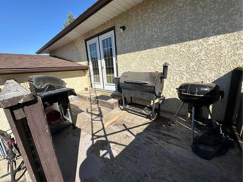 4009 Heritage Drive, Taber, AB - Outdoor With Deck Patio Veranda With Exterior